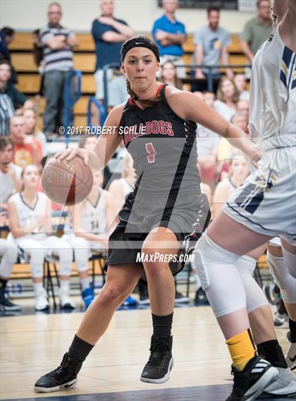 Thumbnail 1 in Folsom vs Oak Ridge (CIF State Regional D1 Semifinals) photogallery.