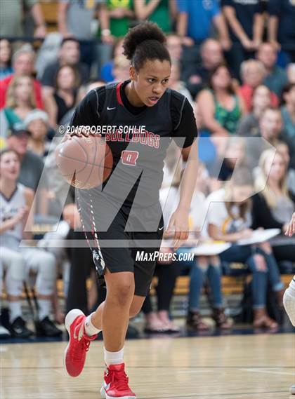Thumbnail 1 in Folsom vs Oak Ridge (CIF State Regional D1 Semifinals) photogallery.