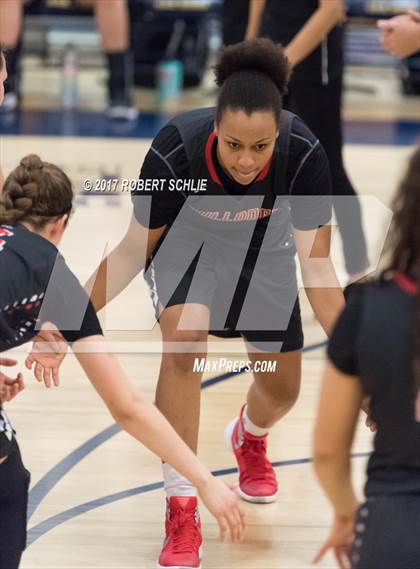 Thumbnail 2 in Folsom vs Oak Ridge (CIF State Regional D1 Semifinals) photogallery.