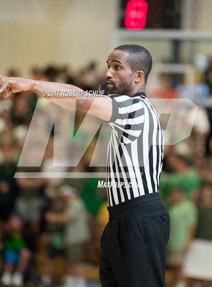 Thumbnail 3 in Folsom vs Oak Ridge (CIF State Regional D1 Semifinals) photogallery.