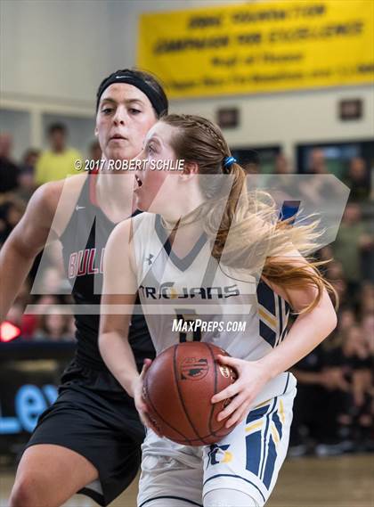 Thumbnail 2 in Folsom vs Oak Ridge (CIF State Regional D1 Semifinals) photogallery.