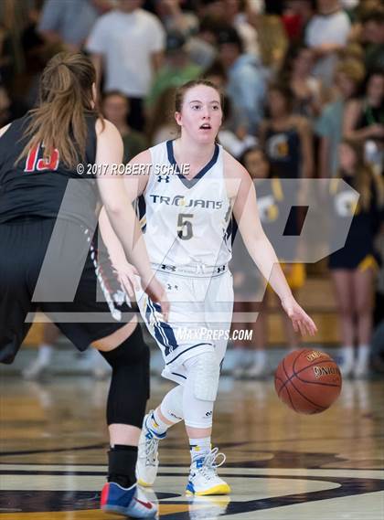 Thumbnail 2 in Folsom vs Oak Ridge (CIF State Regional D1 Semifinals) photogallery.