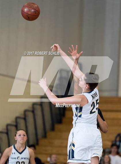 Thumbnail 3 in Folsom vs Oak Ridge (CIF State Regional D1 Semifinals) photogallery.
