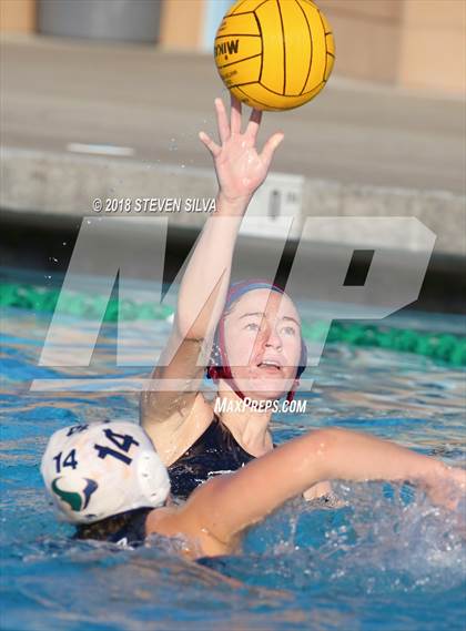 Thumbnail 3 in La Costa Canyon vs. Steele Canyon (26th Annual San Diego Open) photogallery.