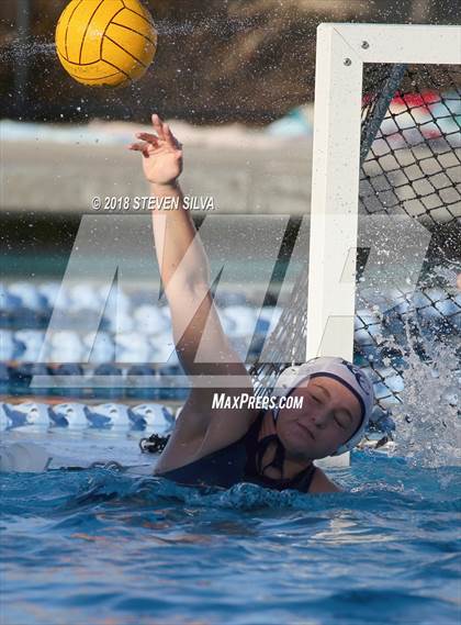 Thumbnail 2 in La Costa Canyon vs. Steele Canyon (26th Annual San Diego Open) photogallery.