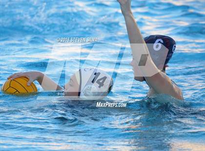 Thumbnail 2 in La Costa Canyon vs. Steele Canyon (26th Annual San Diego Open) photogallery.
