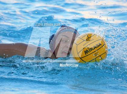 Thumbnail 2 in La Costa Canyon vs. Steele Canyon (26th Annual San Diego Open) photogallery.