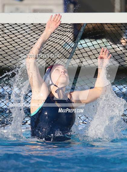 Thumbnail 2 in La Costa Canyon vs. Steele Canyon (26th Annual San Diego Open) photogallery.