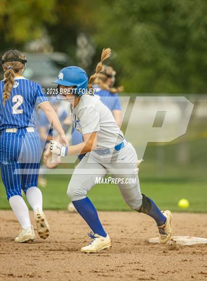 Thumbnail 1 in Millard North vs. Kearney photogallery.