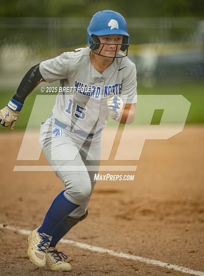 Thumbnail 3 in Millard North vs. Kearney photogallery.