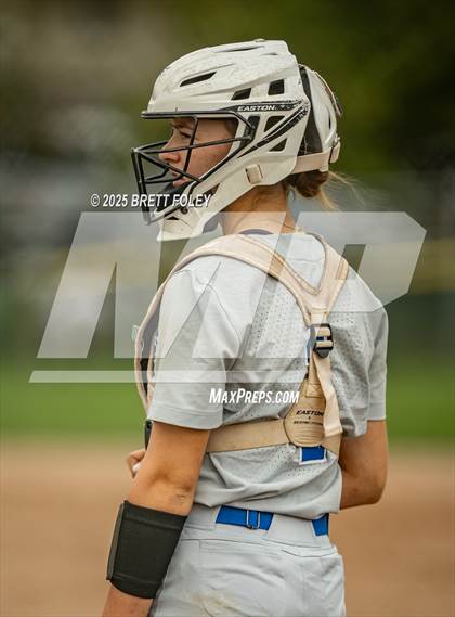 Thumbnail 3 in Millard North vs. Kearney photogallery.