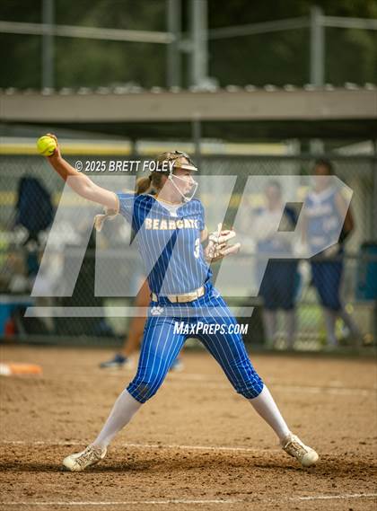 Thumbnail 1 in Millard North vs. Kearney photogallery.