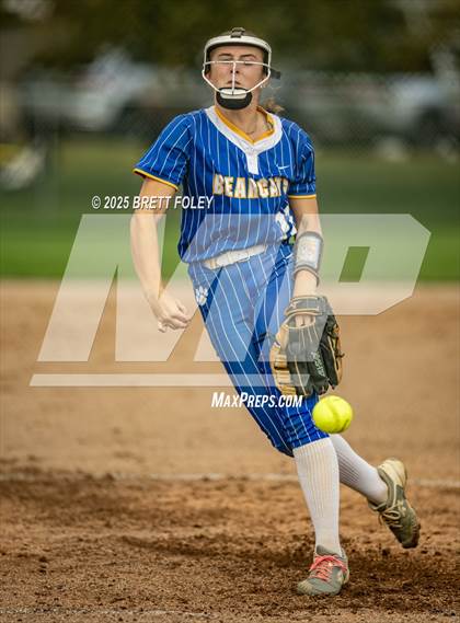 Thumbnail 2 in Millard North vs. Kearney photogallery.
