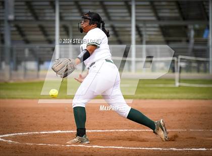 Thumbnail 3 in Skyline vs. McClintock photogallery.