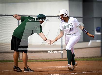 Thumbnail 2 in Skyline vs. McClintock photogallery.