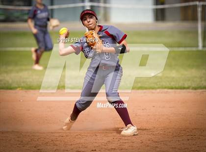 Thumbnail 2 in Skyline vs. McClintock photogallery.