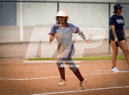 Thumbnail 1 in Skyline vs. McClintock photogallery.