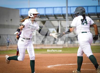 Thumbnail 3 in Skyline vs. McClintock photogallery.