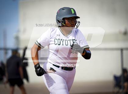 Thumbnail 2 in Skyline vs. McClintock photogallery.