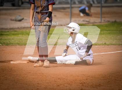 Thumbnail 1 in Skyline vs. McClintock photogallery.