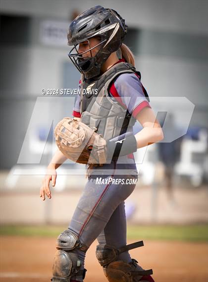 Thumbnail 2 in Skyline vs. McClintock photogallery.