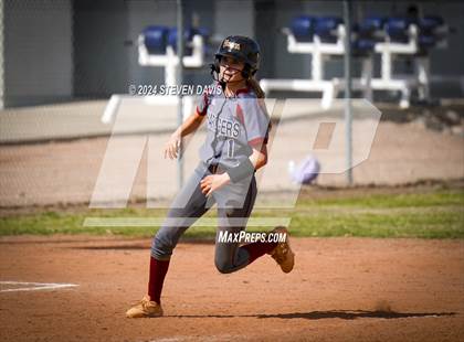 Thumbnail 3 in Skyline vs. McClintock photogallery.