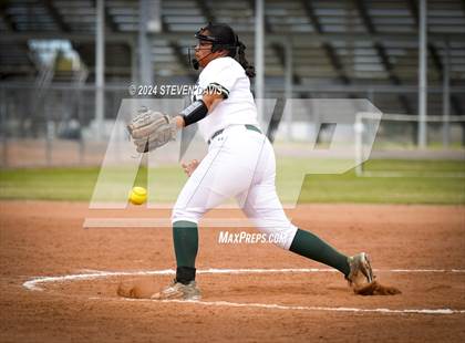 Thumbnail 1 in Skyline vs. McClintock photogallery.