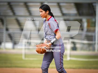 Thumbnail 3 in Skyline vs. McClintock photogallery.