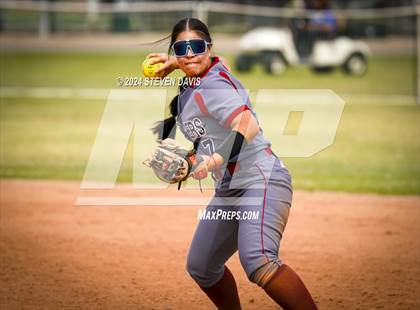 Thumbnail 2 in Skyline vs. McClintock photogallery.