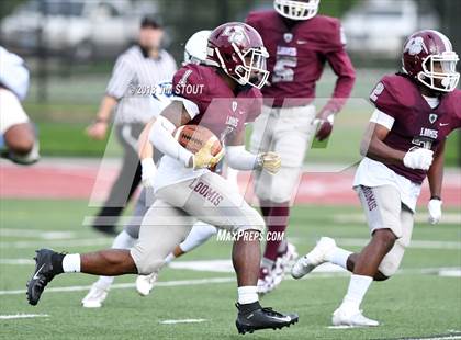 Thumbnail 3 in Phillips Andover @ Loomis Chaffee photogallery.