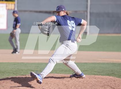 Thumbnail 2 in Maranatha Christian vs. Point Loma (CIF SDS Division 2 Semifinal) photogallery.
