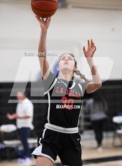 Thumbnail 3 in Eastlake vs. La Jolla photogallery.