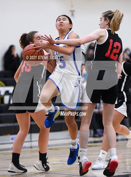 Thumbnail 3 in Eastlake vs. La Jolla photogallery.