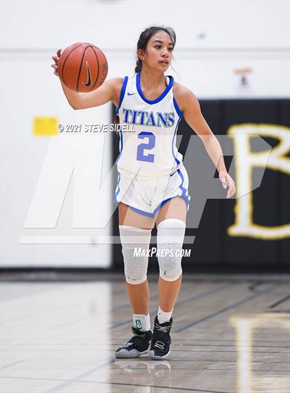 Thumbnail 2 in Eastlake vs. La Jolla photogallery.