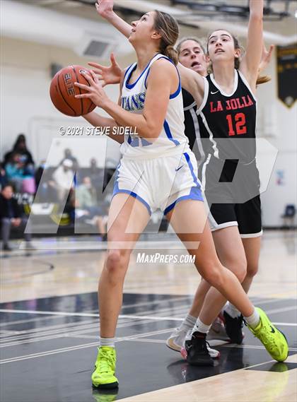 Thumbnail 2 in Eastlake vs. La Jolla photogallery.