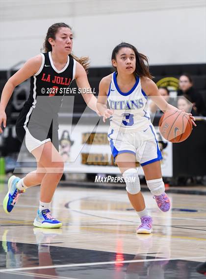 Thumbnail 2 in Eastlake vs. La Jolla photogallery.