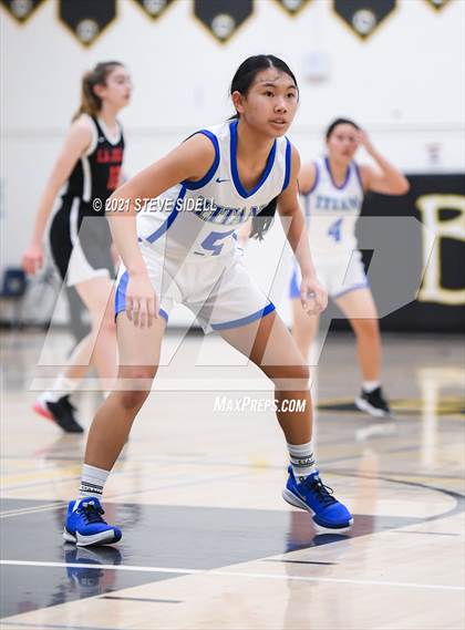 Thumbnail 1 in Eastlake vs. La Jolla photogallery.