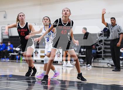 Thumbnail 3 in Eastlake vs. La Jolla photogallery.
