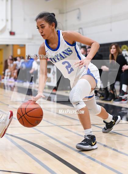 Thumbnail 3 in Eastlake vs. La Jolla photogallery.