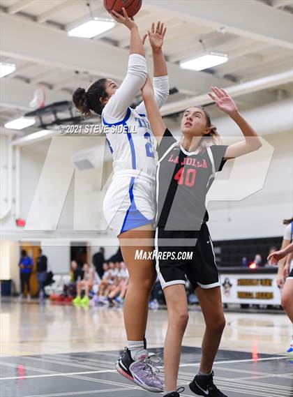 Thumbnail 2 in Eastlake vs. La Jolla photogallery.