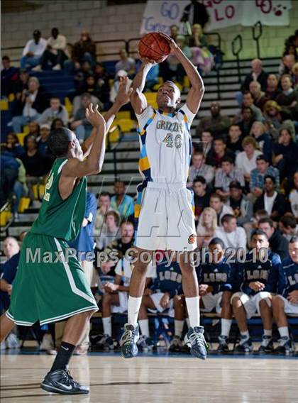 Thumbnail 1 in Poly @ Los Osos (CIF SS Playoffs) photogallery.