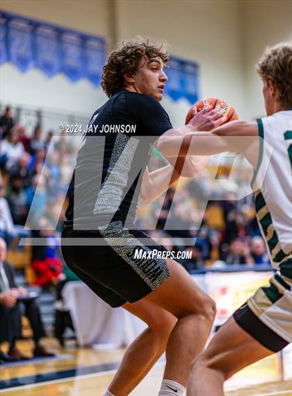 Thumbnail 1 in Jesuit vs. Tualatin (Les Schwab Invitational) photogallery.