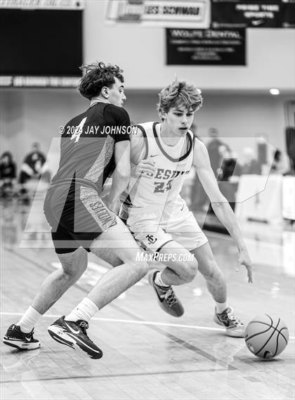 Thumbnail 2 in Jesuit vs. Tualatin (Les Schwab Invitational) photogallery.