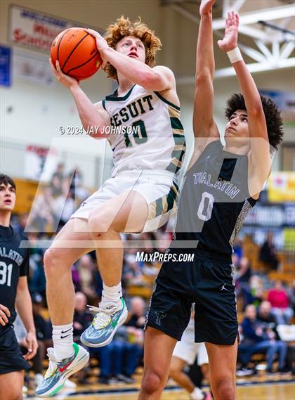 Thumbnail 1 in Jesuit vs. Tualatin (Les Schwab Invitational) photogallery.