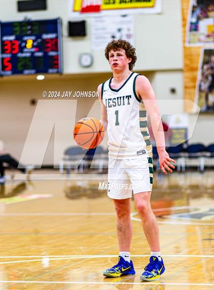 Thumbnail 1 in Jesuit vs. Tualatin (Les Schwab Invitational) photogallery.
