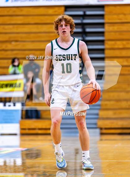 Thumbnail 2 in Jesuit vs. Tualatin (Les Schwab Invitational) photogallery.