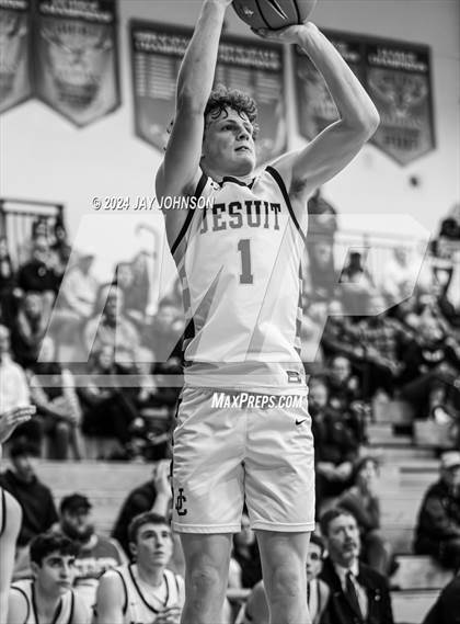 Thumbnail 1 in Jesuit vs. Tualatin (Les Schwab Invitational) photogallery.