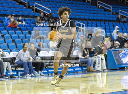 Thumbnail 2 in Crespi vs Mater Dei (Trinity-Mission League Challenge) photogallery.