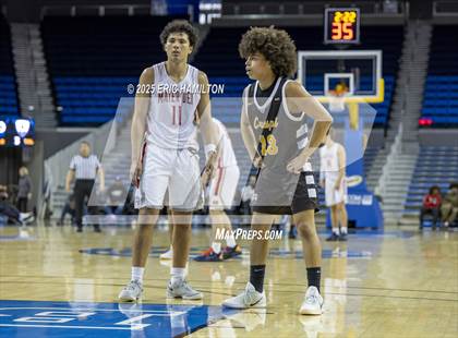 Thumbnail 1 in Crespi vs Mater Dei (Trinity-Mission League Challenge) photogallery.