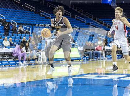 Thumbnail 3 in Crespi vs Mater Dei (Trinity-Mission League Challenge) photogallery.